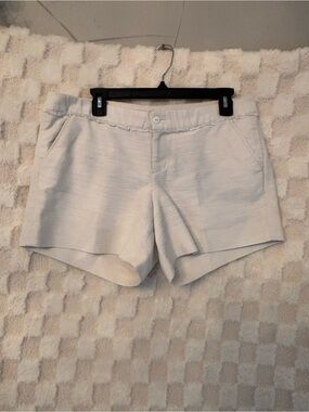 Lilly Pulitzer Women’s Textured off white Casual Cotton Blend shorts